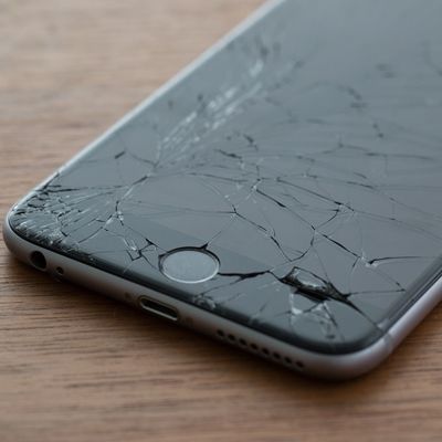 продажа айфон с разбитым экраном